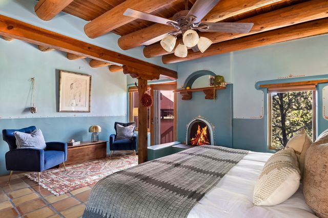 996 Paseo Del Sur, Santa Fe, NM 87501