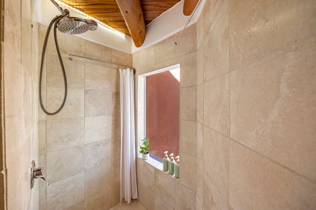 996 Paseo Del Sur, Santa Fe, NM 87501