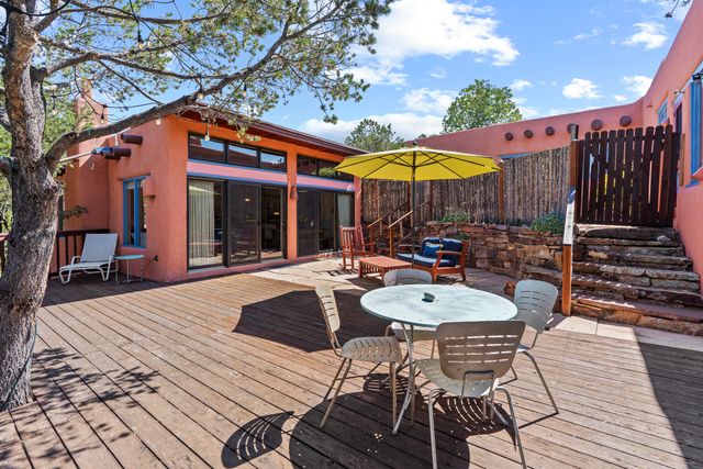 996 Paseo Del Sur, Santa Fe, NM 87501