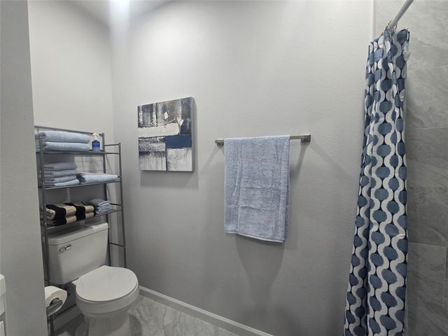 805 Avenue K D, Galveston, TX 77550