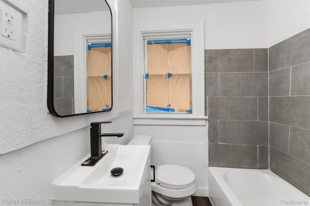 15875 Northlawn Street, Detroit, MI 48238