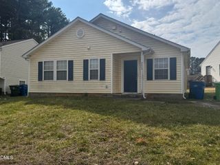 2825 Midway Park Court, Raleigh, NC 27610