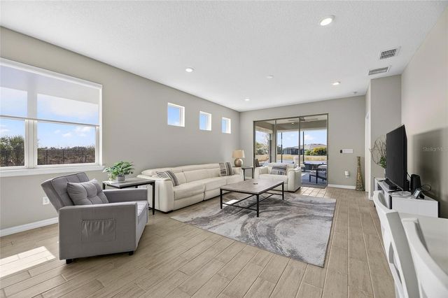 6204 MOORING LINE CIRCLE, Apollo Beach, FL 33572