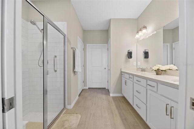 6204 MOORING LINE CIRCLE, Apollo Beach, FL 33572