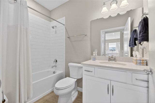 6204 MOORING LINE CIRCLE, Apollo Beach, FL 33572