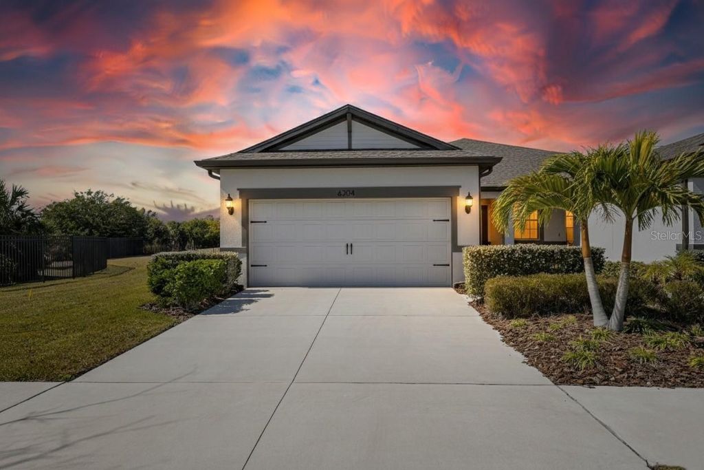 6204 MOORING LINE CIRCLE, Apollo Beach, FL 33572