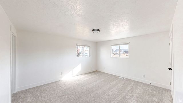 1361 E 400 S, Springville, UT 84663