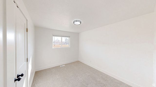 1361 E 400 S, Springville, UT 84663