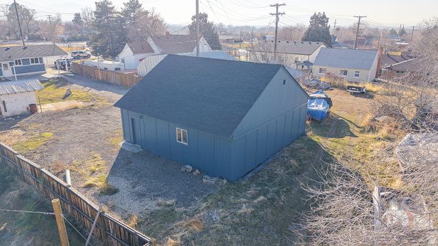 1361 E 400 S, Springville, UT 84663