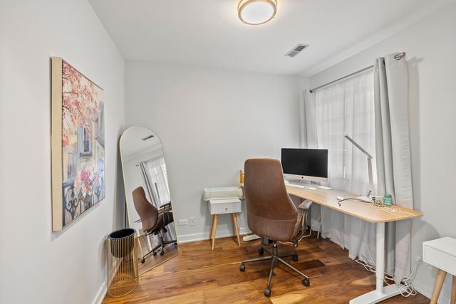 145 E Raleigh Court, Bloomingdale, IL 60108