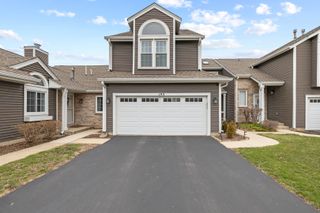 145 E Raleigh Court, Bloomingdale, IL 60108
