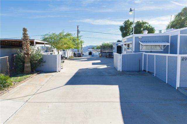 4960 Mission Drive, Topock, AZ 86436