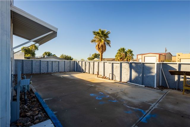 4960 Mission Drive, Topock, AZ 86436