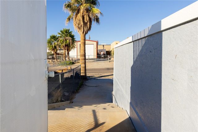 4960 Mission Drive, Topock, AZ 86436