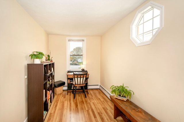 12 L Street, Hull, MA 02045