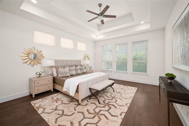 2215 Macarthur Street, Houston, TX 77030