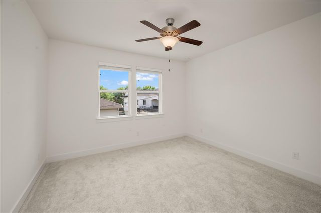 2215 Macarthur Street, Houston, TX 77030