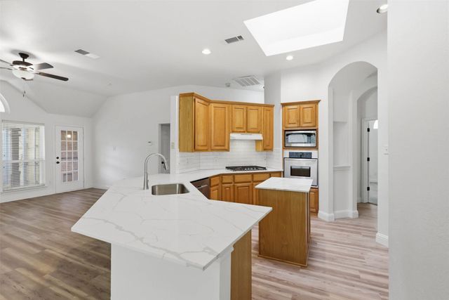 1236 Tanner Drive, Lewisville, TX 75077