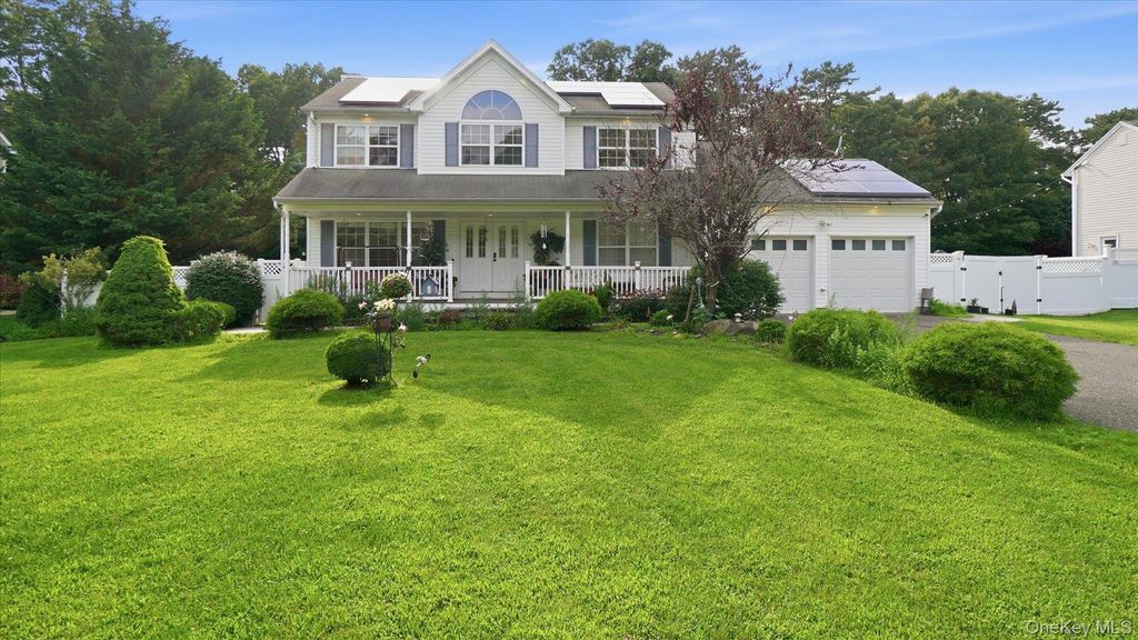 53 Howard Drive, Coram, NY 11727