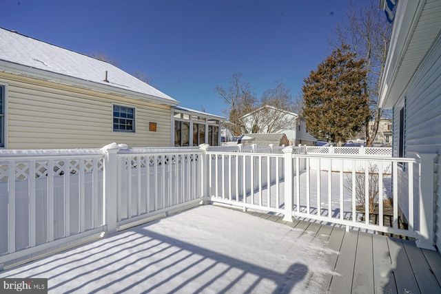 12 JUNIPER AVE, Somerdale, NJ 08083