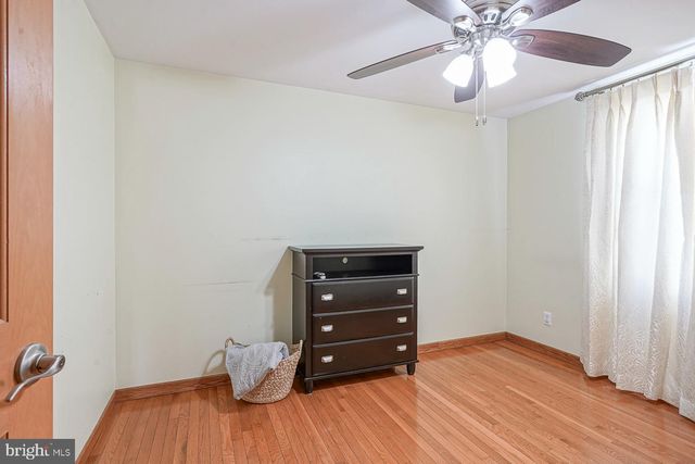 12 JUNIPER AVE, Somerdale, NJ 08083