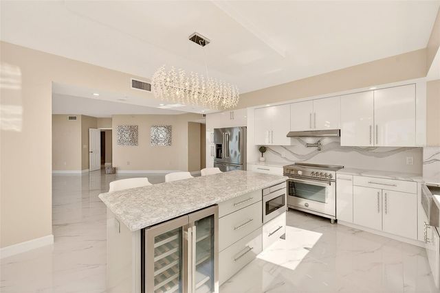 1170 GULF BOULEVARD 501, Clearwater, FL 33767