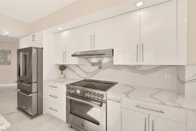 1170 GULF BOULEVARD 501, Clearwater, FL 33767