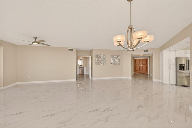 1170 GULF BOULEVARD 501, Clearwater, FL 33767