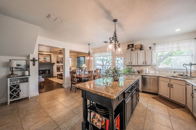 5312 Natchez Trail, Fort Worth, TX 76137