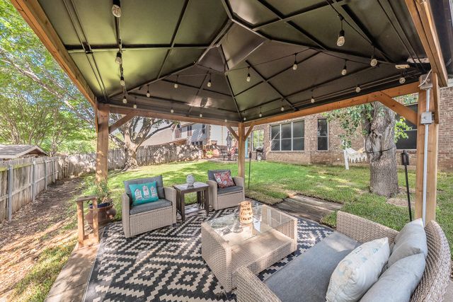 5312 Natchez Trail, Fort Worth, TX 76137