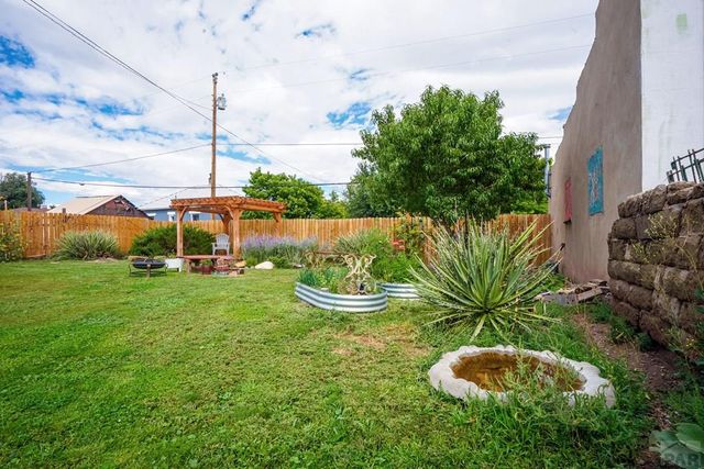 132 W 9th St, Walsenburg, CO 81089