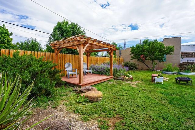 132 W 9th St, Walsenburg, CO 81089