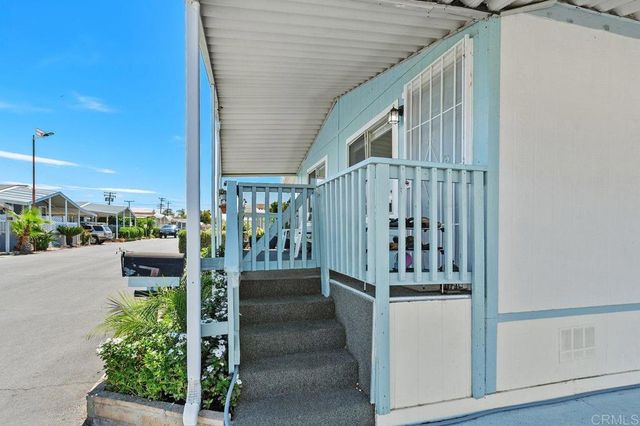 530 Devonshire Avenue 84, Hemet, CA 92543