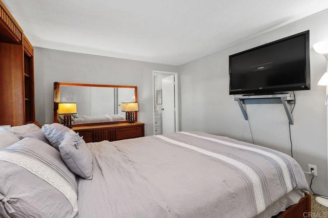 530 Devonshire Avenue 84, Hemet, CA 92543