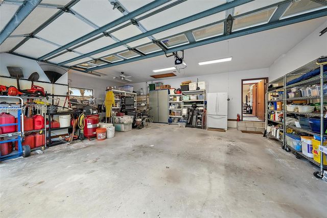 934 Penn Trail, Jupiter, FL 33458