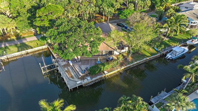 934 Penn Trail, Jupiter, FL 33458