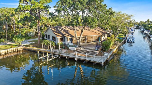 934 Penn Trail, Jupiter, FL 33458