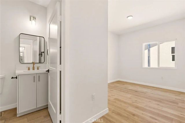 2155 Euclid Avenue B, Long Beach, CA 90815