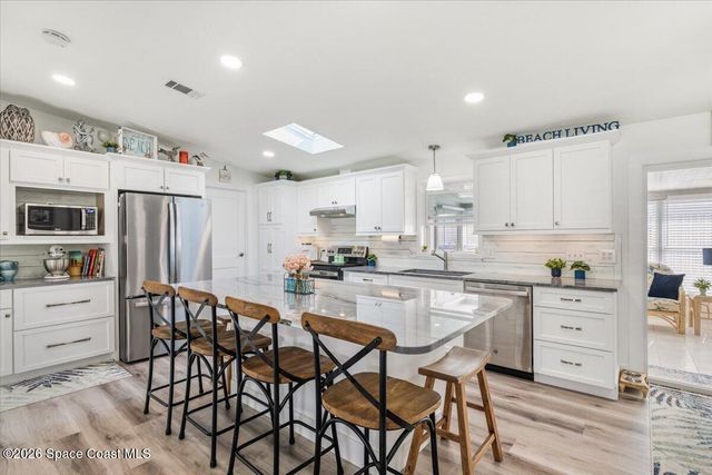487 N Marlin Circle, Barefoot Bay, FL 32976