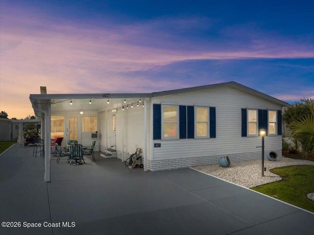 487 N Marlin Circle, Barefoot Bay, FL 32976