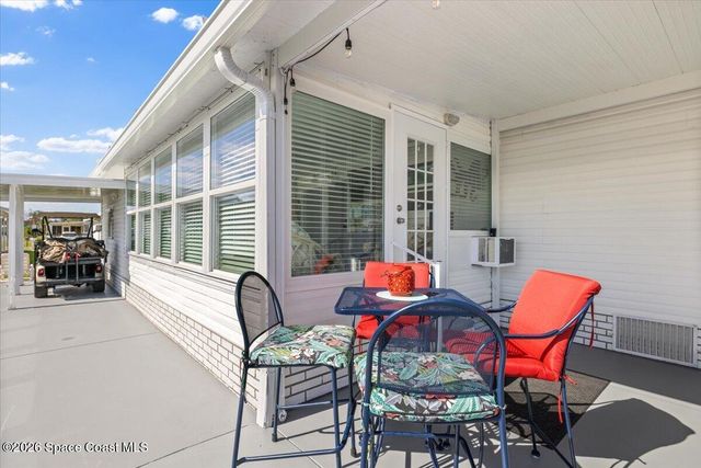487 N Marlin Circle, Barefoot Bay, FL 32976
