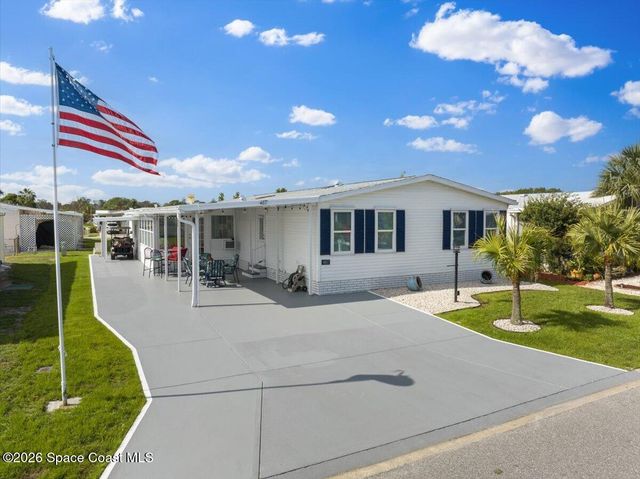 487 N Marlin Circle, Barefoot Bay, FL 32976