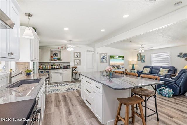 487 N Marlin Circle, Barefoot Bay, FL 32976