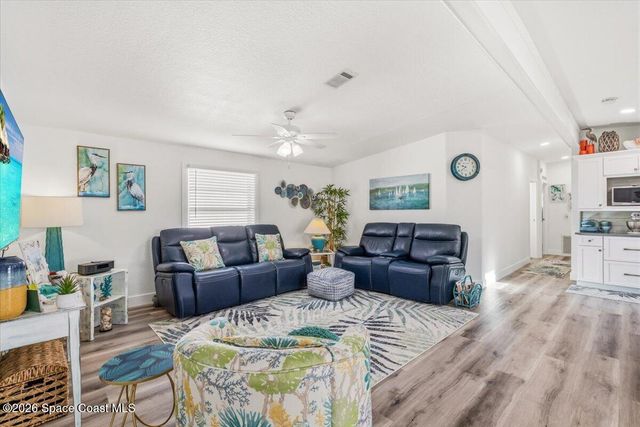487 N Marlin Circle, Barefoot Bay, FL 32976