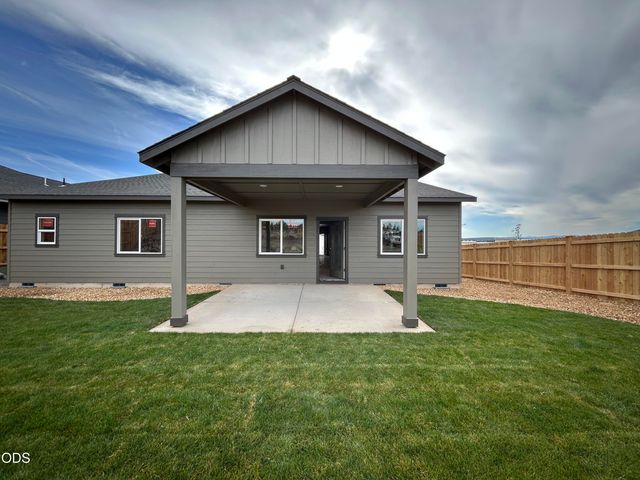 3877 SW Antelope Way Lot 51, Redmond, OR 97756