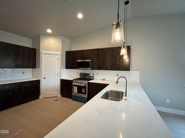 3877 SW Antelope Way Lot 51, Redmond, OR 97756