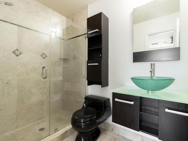 1323 NE 5th Avenue, Fort Lauderdale, FL 33304