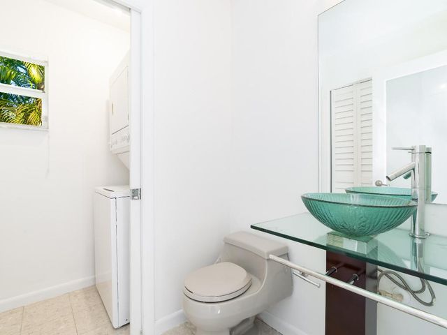 1323 NE 5th Avenue, Fort Lauderdale, FL 33304