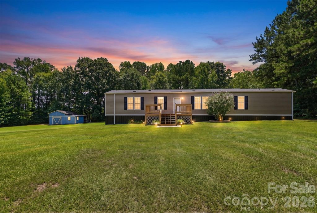 853 Nancys Place, Chester, SC 29706