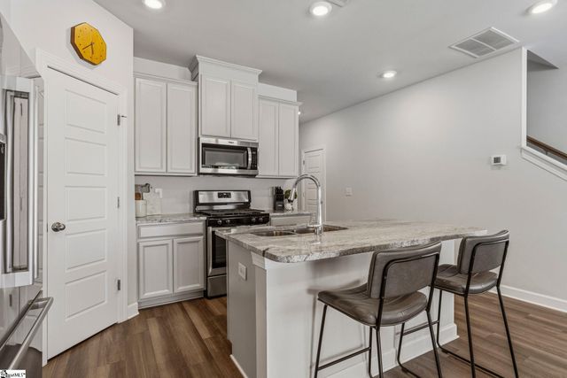 130 Telford Drive, Greenville, SC 29617